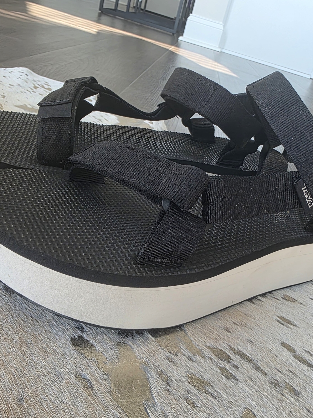 Teva Women’s Black Strappy Sandals - Picture 4 of 7